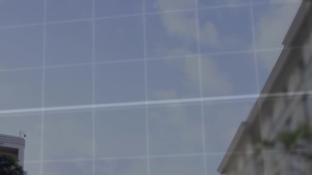 Yüksek Binanın Düşük Açılı Görüntüsüyle Şebeke Üzerinden Istatistiksel Veri Işleme — Stok video