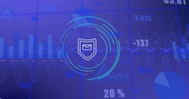 Kalkan simgesi üzerinde finansal veri işleme animasyonu. Küresel siber güvenlik, iş, finans, bilgisayar ve veri işleme kavramı dijital olarak oluşturulmuş video.