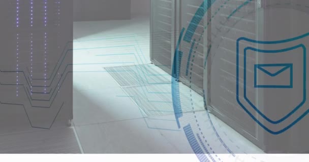 在服务器机房上方加载圆环时动画化的信封和屏蔽 数字组合 网络安全 数据中心 技术和网络服务器概念 — 图库视频影像