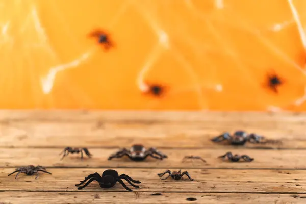Aranhas Halloween Decorações Teia Aranha Com Espaço Cópia Fundo Laranja — Fotografia de Stock