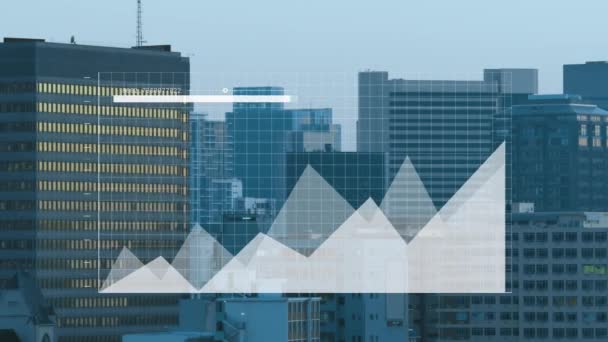 市内の近代的なオフィスビルの複数のグラフのアニメーション デジタル複合 複数の露出 ビジネス レポート スカイラインのコンセプト — ストック動画