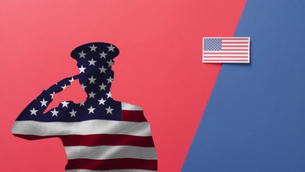 Animación Soldado Saludando Bandera Estados Unidos América Sobre Fondo Rojo — Vídeos de Stock