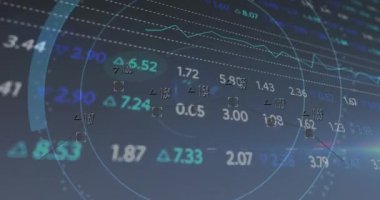 Yükleme çemberlerindeki asma kilidin animasyonu, numaraları değiştirmek, soyut arkaplan üzerinden işlem yapmak. Dijital olarak üretilmiş, hologram, koruma, iş, büyüme, ilerleme ve teknoloji kavramı.