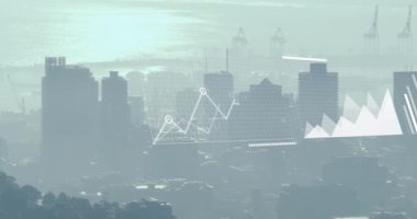 Grafiklerin animasyonu, çubuklar yükleme ve bulutlu gökyüzüne karşı modern şehir manzarasının haritası. Dijital bileşik, çoklu pozlama, rapor, iş, ilerleme, küresel, binalar ve mimari konsept.