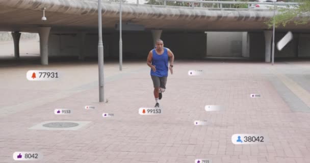 非洲裔美国残疾人头戴耳机跑步时的通知栏动画 数码合成 社交媒体 健身及科技概念 — 图库视频影像
