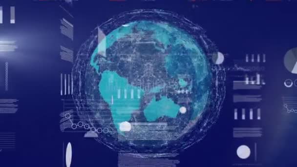 Animering Gränssnitt Med Statistisk Databehandling Över Snurrande Jordglob Mot Blå — Stockvideo