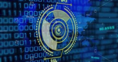 Yuvarlak tarayıcı ve ikili kodlama veri işleme animasyonu dünya haritasında mavi arkaplanla karşılaştırılıyor. Bilgisayar arayüzü ve iş teknolojisi kavramı