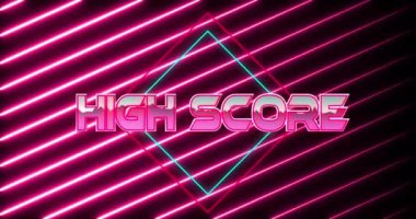 Neon pankartın üzerindeki yüksek skorlu metnin, pürüzsüz bir şekilde neon pembe ışık izlerine karşı animasyonu. İndirim ve perakende iş konsepti