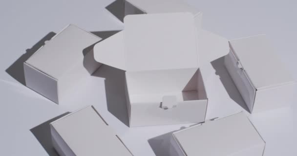 Video Lepenkových Krabic Kopírovacím Prostorem Bílém Pozadí Kybernetické Pondělí Černý — Stock video