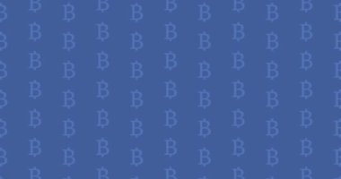 Mavi arka planda bitcoin deseni animasyonu. Şifreleme para birimi, iş ve finans kavramı dijital olarak oluşturulmuş video.