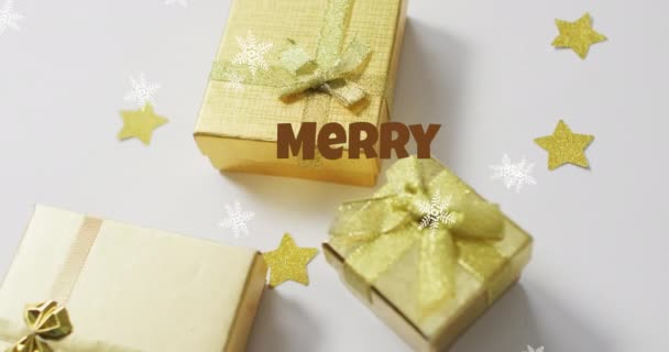 Mutlu Noel Mesajları Kar Tanelerinin Animasyonu Beyaz Masadaki Hediye Kutularının — Stok video