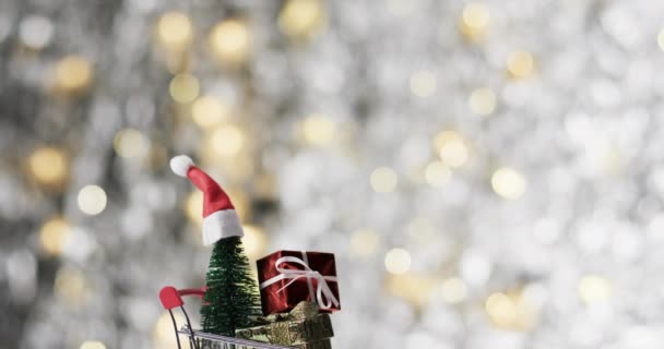 크리스마스 트리와 선물과 배경에 공간을 트롤리의 비디오 크리스마스 — 비디오