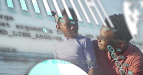 Animatie Van Wereldbol Computertaal Afrikaanse Amerikaanse Vader Dochter Het Strand — Stockvideo