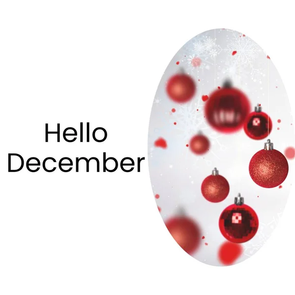 Olá Texto Dezembro Branco Com Bugigangas Natal Vermelho Flocos Neve — Fotografia de Stock