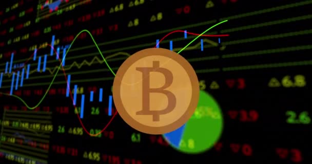 Animasi Bitcoin Atas Pengolahan Data Keuangan Pada Latar Belakang Hitam — Stok Video