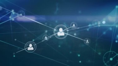 Mavi arkaplan karşısında bağlantı ağının ve dijital simgelerin animasyonu. Küresel ağ ve iş teknolojisi kavramı