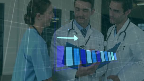 Animation Arrow Growing Bar Graph Caucasian Doctors Discussing Patient Reports — Stock Video