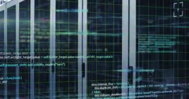 Şebeke ağı üzerinden veri işleme animasyonu ve bilgisayar sunucu odasında ışık noktası. Bilgisayar arayüzü ve iş veri depolama teknolojisi kavramı