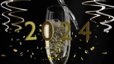 2024 parti flamaları ve siyah arka planda bir bardak şampanya animasyonu. Yeni yıl, yeni yıl arifesi, parti, kutlama ve geleneksel konsept dijital olarak oluşturulmuş video.
