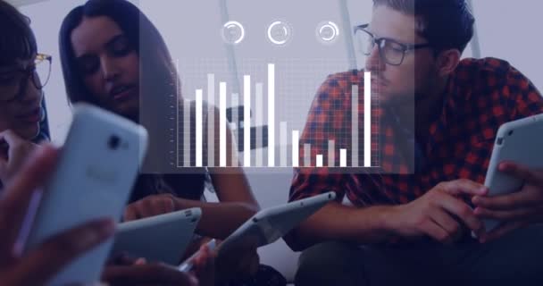 사무실에서 아이디어를 그래프 애니메이션 디지털 보고서 비즈니스 팀워크 — 비디오