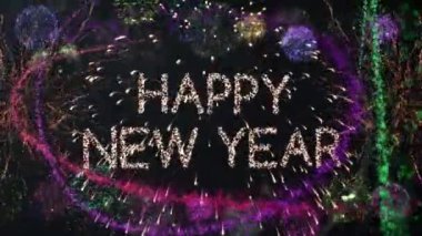 Parlayan ışık yolları ve siyah arka planda havai fişekler üzerine yeni yıl metninin animasyonu. Yeni yıl, yeni yıl arifesi, parti, kutlama ve geleneksel konsept dijital olarak oluşturulmuş video.