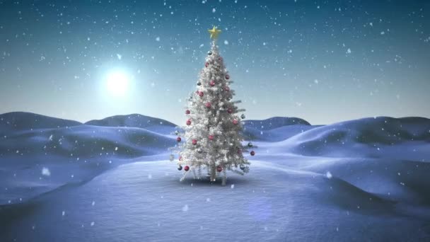 Animasi Hujan Salju Atas Pohon Natal Yang Dihias Atas Gunung — Stok Video