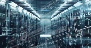 Bilgisayar sunucuları üzerinden veri işleme animasyonu. Küresel iş, bağlantılar, hesaplama ve veri işleme kavramı dijital olarak oluşturulmuş video.