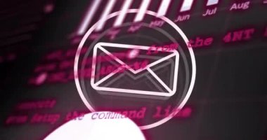 Siyah arkaplan üzerinde finansal veri işleme ve e-posta simgesi animasyonu. Küresel finans, iş, bağlantılar, hesaplama ve veri işleme kavramı dijital olarak oluşturulmuş video.