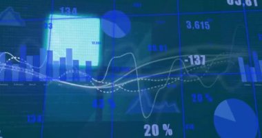 Siyah arkaplanda veri işleme sisteminin animasyonu. Küresel iş, ağlar, bağlantılar, hesaplama ve veri işleme kavramı dijital olarak oluşturulmuş video.