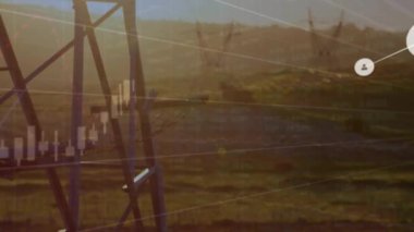 Elektrik direkleri üzerindeki simgelerle bağlantı ağının animasyonu. Küresel iş, bağlantılar, hesaplama ve veri işleme kavramı dijital olarak oluşturulmuş video.