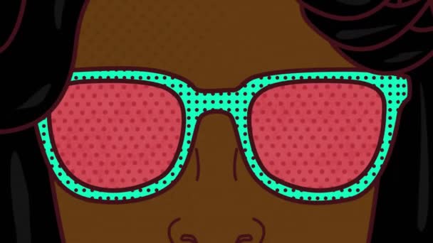 Pembe Arka Planda Benekli Gözlüklü Kadın Animasyonu Moda Renkler Şekiller — Stok video