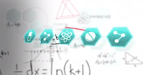 数学的方程式と白い背景に対する図をめぐる六角形のアイコンのアニメーション デジタル生成 ホログラム イラスト 教育コンセプト — ストック動画