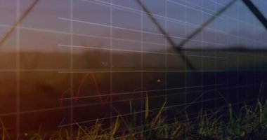 Sahadaki elektrik direkleri üzerinde finansal veri işleme animasyonu. Dijital olarak oluşturulan küresel finansman, enerji ve çevre konsepti.