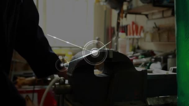 Animación Redes Conexiones Sobre Hombre Caucásico Trabajando Taller Conexiones Globales — Vídeo de stock