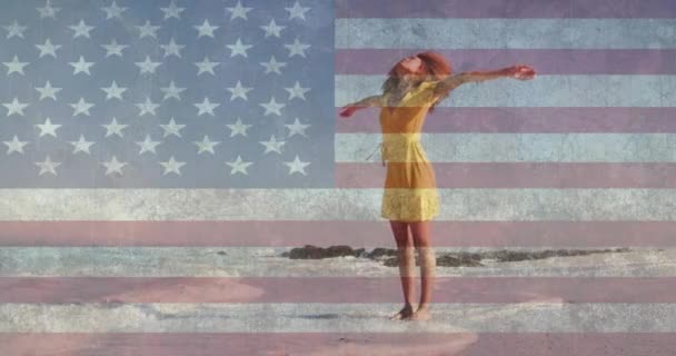 Animazione Bandiera Americana Nuvole Sulla Donna Afroamericana Che Balla Sulla — Video Stock