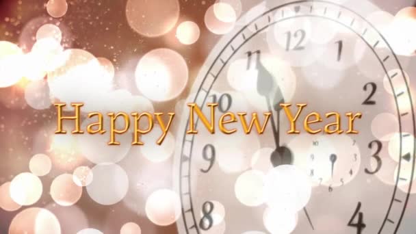 Animace Šťastného Novoroční Text Hodiny Zobrazující Půlnoc Skvrny Světlého Pozadí — Stock video
