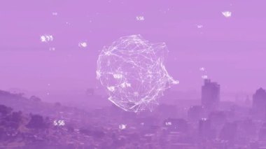 Modern şehrin sisli havadan görünüşü üzerindeki rakamların animasyonu. Dijital bileşik, çoklu pozlama, iş, rakamlar, bina, teknoloji, küresel iletişim ve bağlantı.