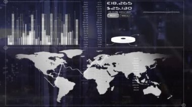 Bilgisayar sunucuları üzerinde dünya haritası ve veri işleme animasyonu. Küresel iş, finans, bağlantılar, hesaplama ve veri işleme kavramı dijital olarak oluşturulmuş video.