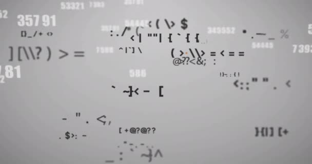 Gri Arkaplan Üzerinde Siyah Beyaz Sayılar Sembollerin Animasyonu Bilgisayar Veri — Stok video