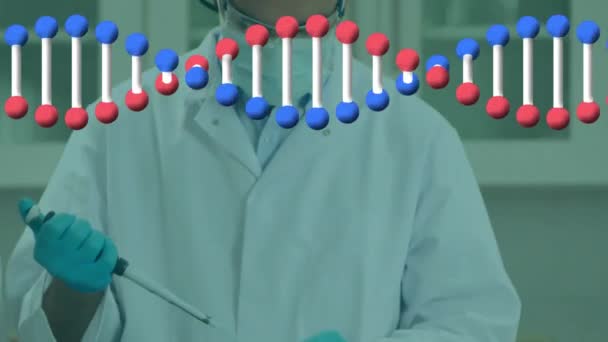 Animation Eines Dna Stranges Über Einen Kaukasischen Wissenschaftler Labor Wissenschaft — Stockvideo