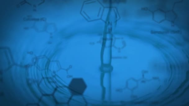 Mavi Zemine Düşen Suyun Üzerindeki Molekül Yapılarının Animasyonu Dijital Bileşik — Stok video