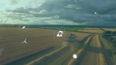 Kırsal tarım arazisi üzerinde ekolojik simgelerin ve veri işlemenin animasyonu. Küresel tarım, tarım, bağlantılar, hesaplama ve veri işleme kavramı dijital olarak oluşturulmuş video