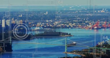 Şehir manzarası üzerinde veri işleme animasyonu. küresel iş, finans ve dijital arayüz kavramı dijital olarak oluşturulmuş video.