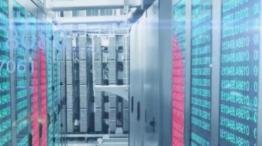 Bilgisayar sunucuları üzerinden veri işleme animasyonu. Küresel finans, iş, bağlantılar, hesaplama ve veri işleme kavramı dijital olarak oluşturulmuş video.