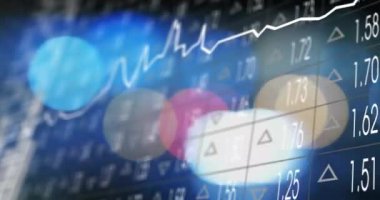 Siyah arka planda Bokeh üzerinde veri işleme animasyonu. Küresel teknoloji, bilgisayar ve dijital arayüz kavramı dijital olarak oluşturulmuş video.