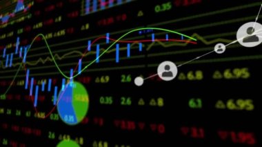 Bağlantı ağı üzerinden finansal veri işleme animasyonu. Küresel finans, iş, bağlantılar, hesaplama ve veri işleme kavramı dijital olarak oluşturulmuş video.