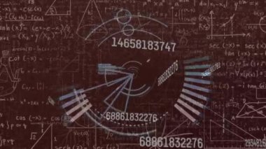 Dairesel tarayıcının animasyonu, matematiksel denklemler ve kahverengi arka plandaki veriler. Matematik, veri, işleme, dijital arayüz, eğitim ve iletişim, dijital olarak oluşturulmuş video.