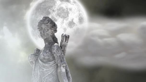 Animacja Szarej Rzeźby Kobiety Nad Ciemnym Niebem Księżycem Kopiowanie Przestrzeni — Wideo stockowe
