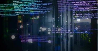 Siyah arkaplanda sunucu odasında veri işleme animasyonu. Teknoloji, bilgisayar, bağlantılar ve dijital arayüz konsepti dijital olarak oluşturulmuş video.