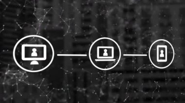 Siyah arkaplan üzerinde bağlantıları olan dijital simgelerin animasyonu. Küresel bağlantılar, dijital arayüz, hesaplama ve veri işleme kavramı dijital olarak oluşturulmuş video.